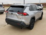 Used 2021 Toyota RAV4 LE image 4