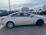 Used 2012 Buick Regal Premium image 2