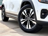 Certified 2025 Mercedes-Benz GLB 250 image 2