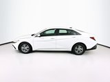 Used 2024 Hyundai Elantra SE image 4