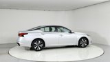 Used 2021 Nissan Altima 2.5 SV w/ SV Premium Package image 6