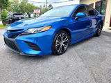 Used 2019 Toyota Camry SE image 2