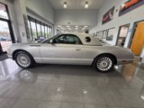 Used 2004 Ford Thunderbird image 2