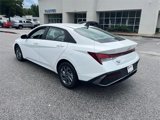 Used 2024 Hyundai Elantra SEL image 5
