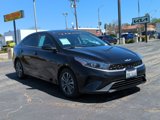 Certified 2022 Kia Forte LXS image 3