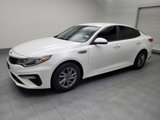 Used 2020 Kia Optima LX image 2