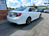 Used 2014 Toyota Camry SE image 4