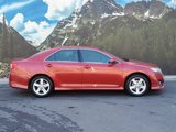 Used 2013 Toyota Camry SE image 2