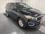 Used 2017 Kia Sorento LX image 3