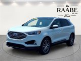 Used 2020 Ford Edge Titanium image 3
