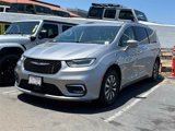 Certified 2021 Chrysler Pacifica Touring-L image 2