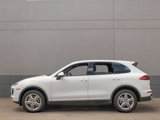 Used 2015 Porsche Cayenne S image 2