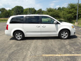 Used 2010 Dodge Grand Caravan SXT image 2