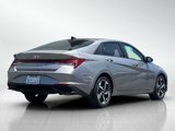 Used 2023 Hyundai Elantra SEL w/ Convenience Package image 4