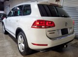 Used 2014 Volkswagen Touareg VR6 image 5