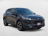 Used 2022 Ford Escape SE image 3