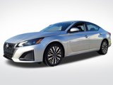 Used 2023 Nissan Altima 2.5 SV image 1