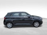 Used 2021 Hyundai Venue SE image 4