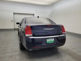 Used 2017 Chrysler 300 Limited image 6