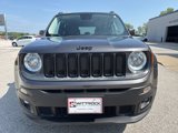 Used 2016 Jeep Renegade Latitude image 3