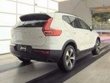 Used 2023 Volvo XC40 B4 Ultimate image 3
