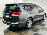 Used 2017 Chrysler Pacifica Limited w/ UConnect Theater Package image 6