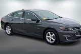 Used 2018 Chevrolet Malibu LS image 3