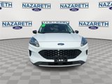 Used 2022 Ford Escape SE image 3