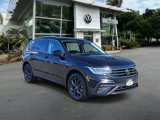 Used 2022 Volkswagen Tiguan SE image 3