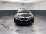 Used 2021 Nissan Versa SV image 3