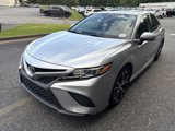 Used 2020 Toyota Camry SE image 3