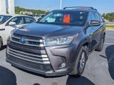 Used 2017 Toyota Highlander XLE image 5