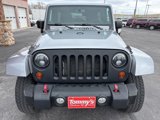 Used 2013 Jeep Wrangler Unlimited Sahara image 3