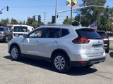 Used 2020 Nissan Rogue SV image 5