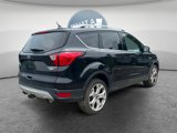 Used 2019 Ford Escape Titanium image 3