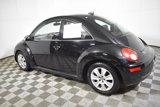 Used 2009 Volkswagen Beetle S image 3