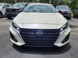 Used 2024 Nissan Altima 2.5 SV image 2