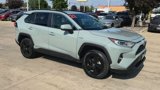 Used 2021 Toyota RAV4 XLE image 2