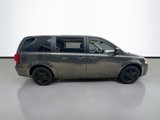 Used 2019 Dodge Grand Caravan SE w/ UConnect Hands-Free Group image 4
