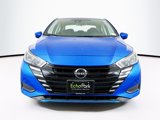 Used 2023 Nissan Versa SV image 2
