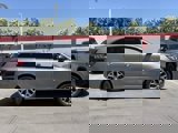 Used 2017 Kia Sorento SX image 3