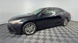 Used 2016 Toyota Camry SE image 4