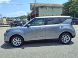 Used 2023 Kia Soul LX w/ LX Technology Package image 4