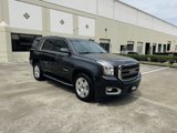 Used 2017 GMC Yukon SLT image 3