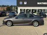 Used 2019 Toyota Camry L image 2