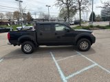 Used 2016 Nissan Frontier SV image 3