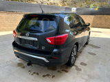 Used 2017 Nissan Pathfinder SV image 5