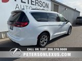 Used 2023 Chrysler Pacifica Limited image 4
