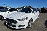 Used 2016 Ford Fusion SE image 2