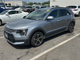 Used 2023 Kia Niro EX image 4